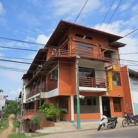 Hostal El Puerto Yurimaguas Extérieur photo