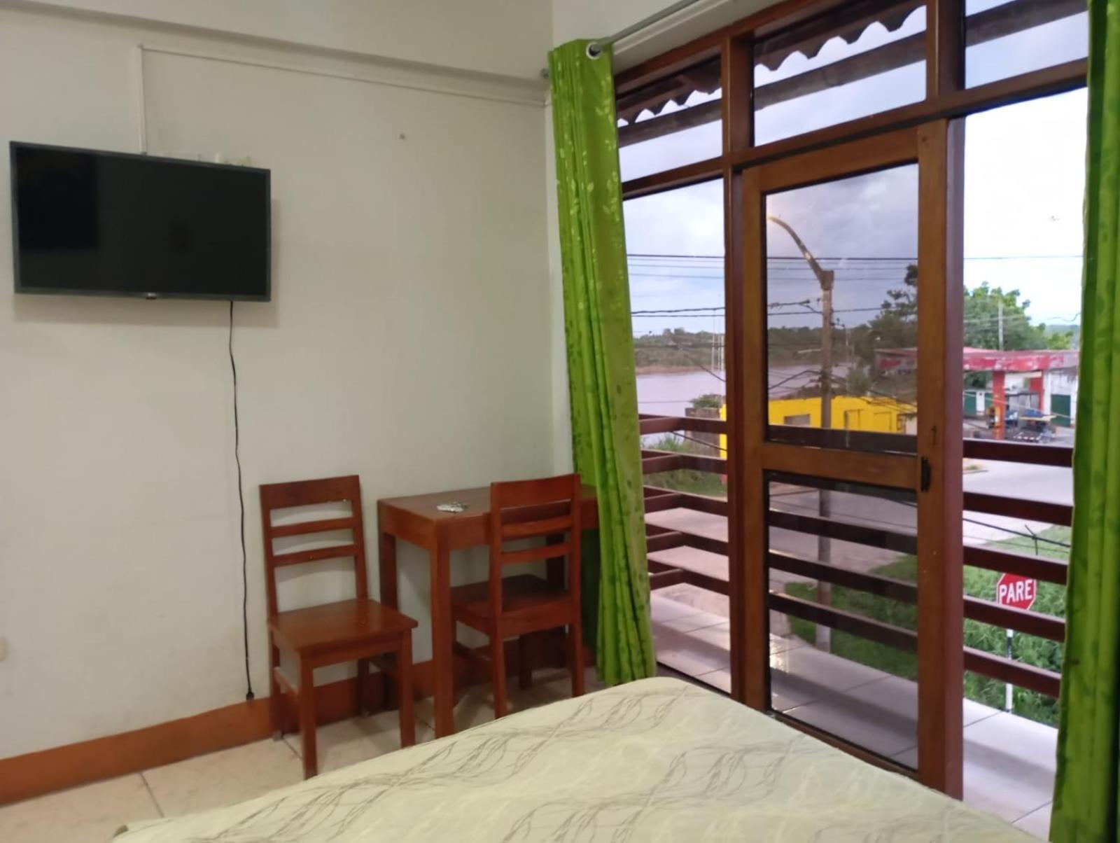 Hostal El Puerto Yurimaguas Extérieur photo