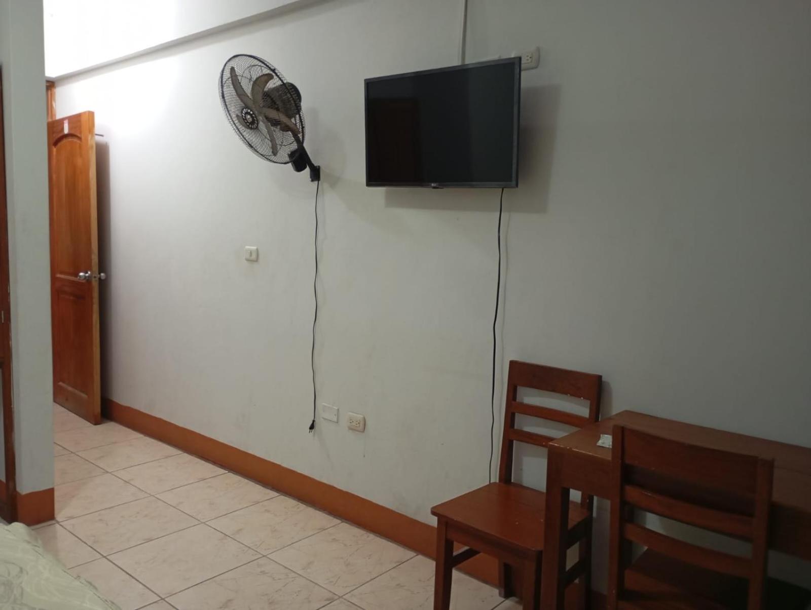Hostal El Puerto Yurimaguas Extérieur photo