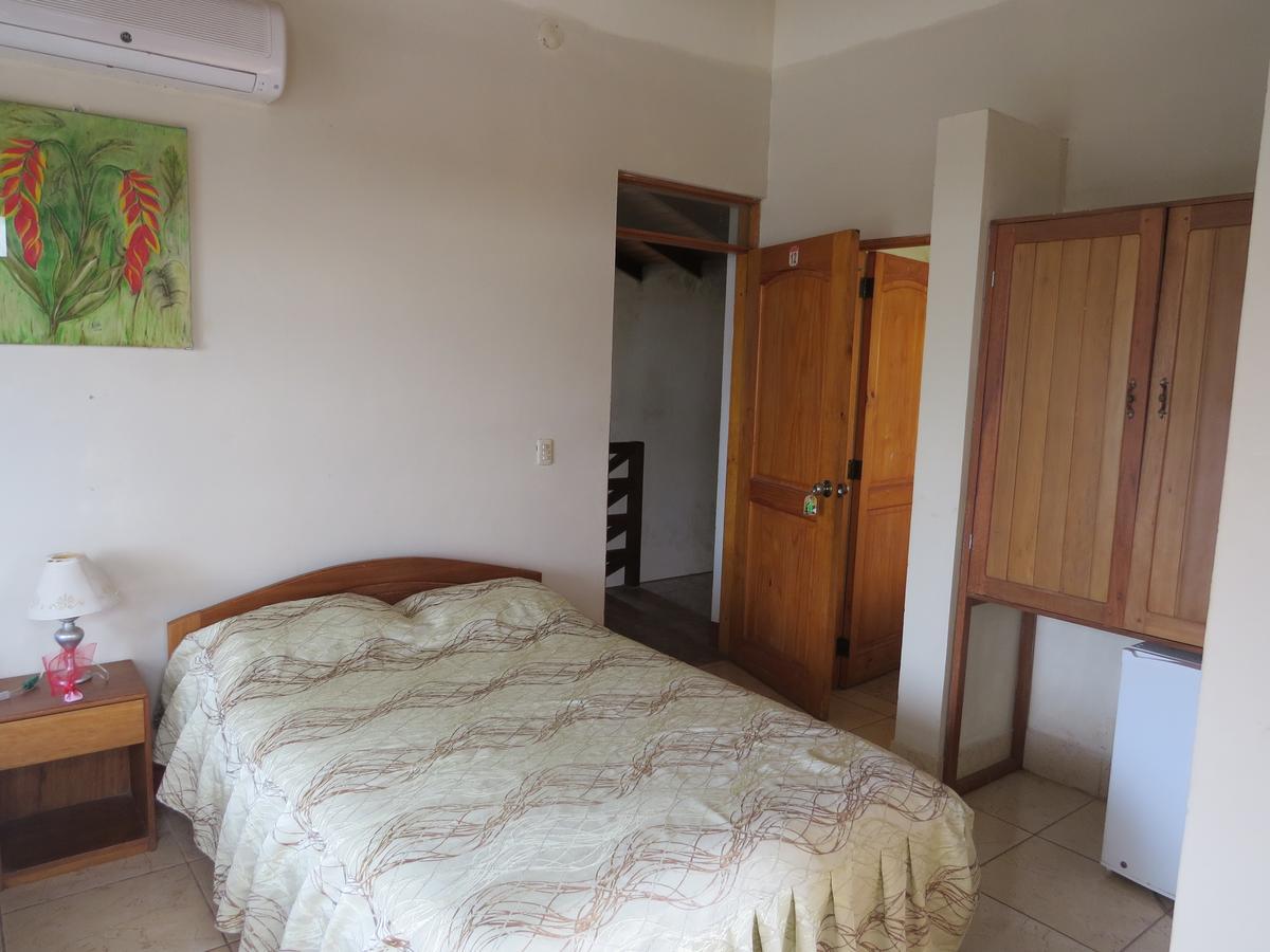 Hostal El Puerto Yurimaguas Extérieur photo