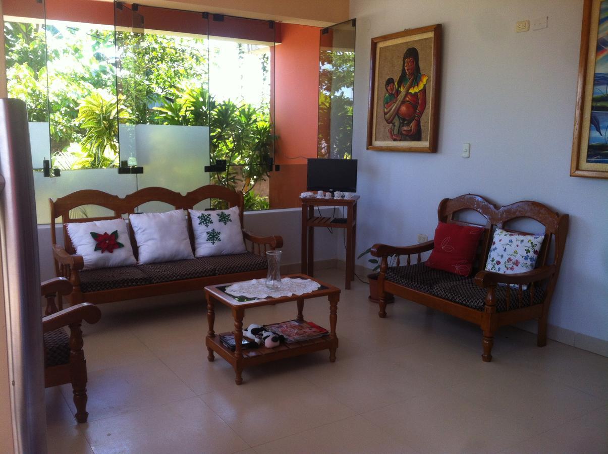 Hostal El Puerto Yurimaguas Extérieur photo